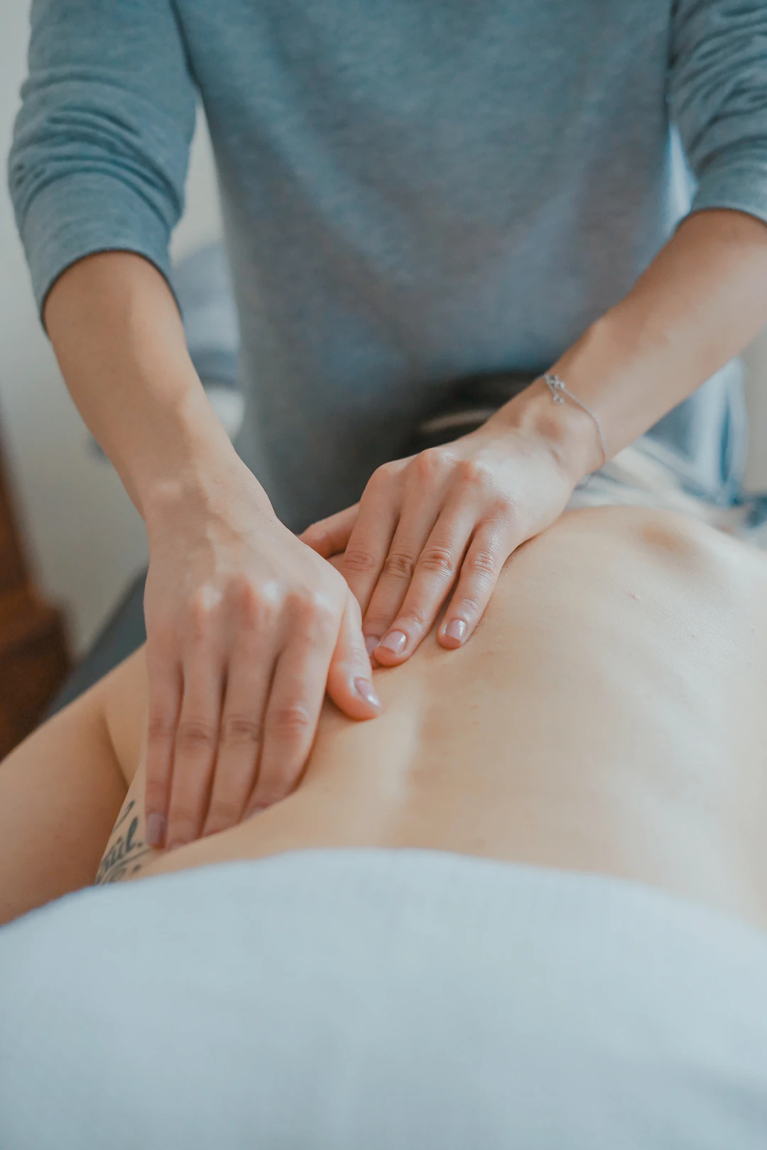 Why Does Your Back Pain Keep Coming Back? A San Antonio Chiropractor Explains